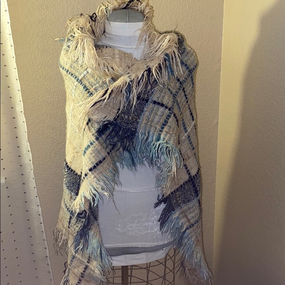 Helena Ruuth Tapestry - Picture 7 of 8